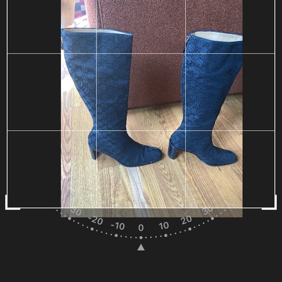 Ladies Gucci Boots - Picture 6 of 8